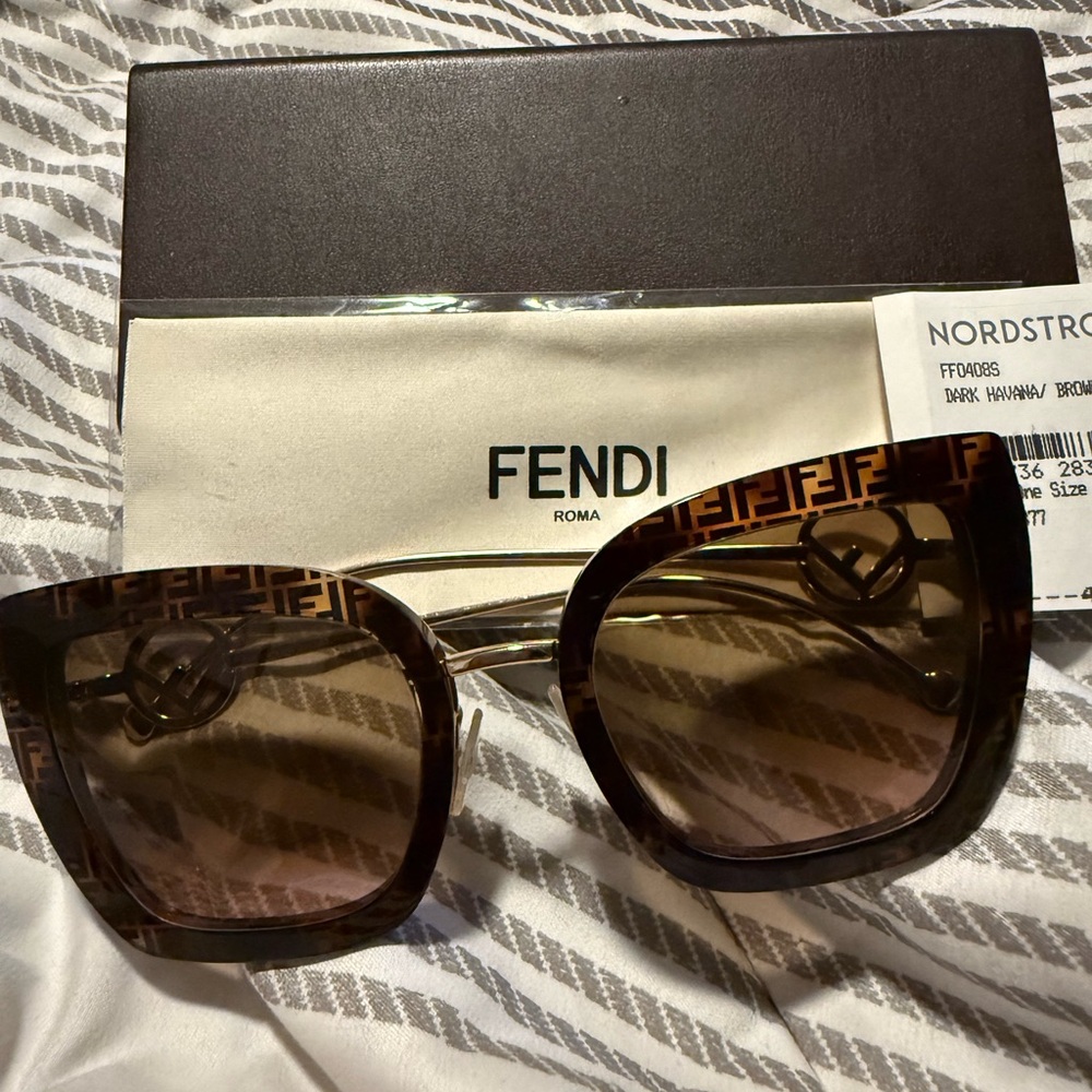 Fendi Women's Dark Brown Sunglasses